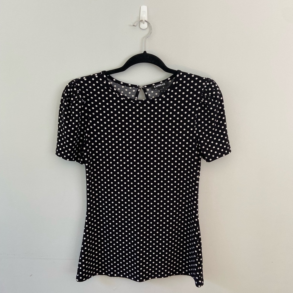 ✨NWOT Express business top✨